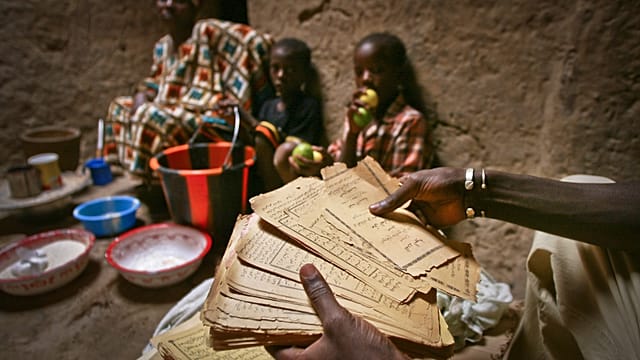Timbuktu’s ancient manuscripts return after years away