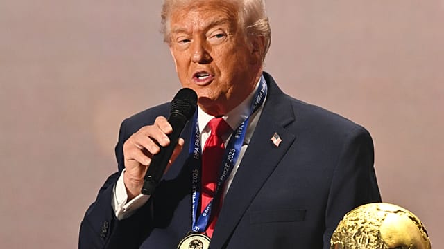 FIFA Awards Inaugural Peace Prize to U.S. President Trump