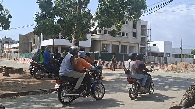 Benin's largest city Cotonou resumes normalcy after failed coup attempt
