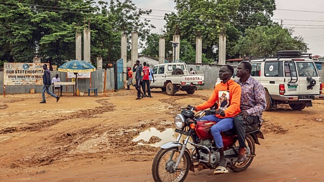 Sudan: tens of thousands displaced by latest front in civil war