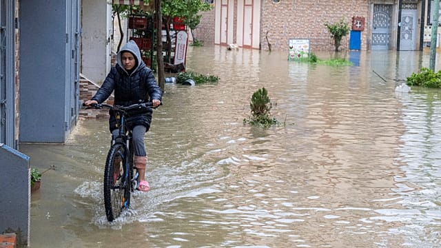 Morocco flood disaster: Ksar El Kebir underwater as 140,000 forced to flee