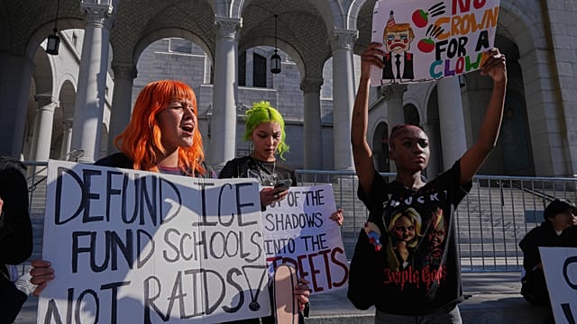 Proposed ICE detention center in New Jersey sparks protests and divides locals