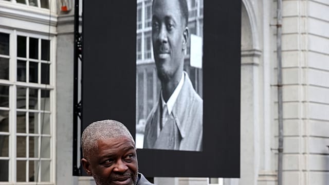 Assassinat de Patrice Lumumba : Étienne Davignon conteste son renvoi en correctionnelle
