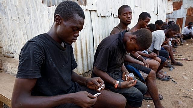 Synthetic drugs from India fuelling West Africa's opioid epidemic