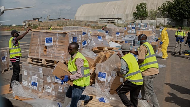 DR Congo: Suspected Ebola cases near 1,000 with at least 220 deaths