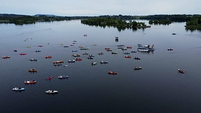 En Bavière, la tradition de la Fête-Dieu perdure sur l'eau