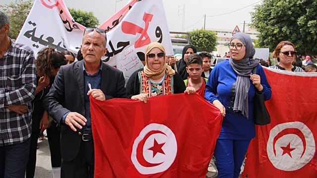 Tunisie : des manifestants réclament l'expulsion des migrant