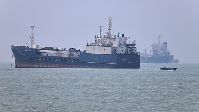 Iran says Strait of Hormuz closed again after Israeli attacks on Lebanon