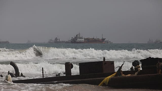 Nigeriaâ s eroding Orimedu coast threatens homes and livelihoods