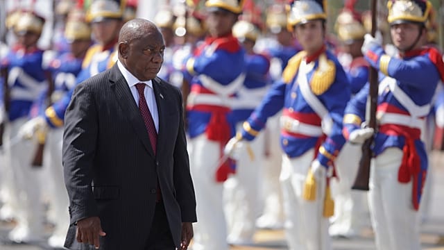 Ramaphosa honors South Africa's WWI fallen in France