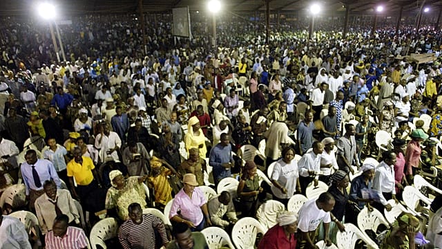 Nigeriaâ s Muslim and Christian leaders sign new peace accord