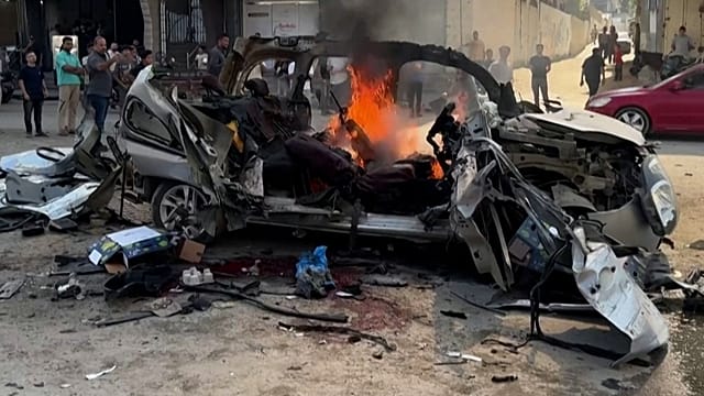 Une frappe israélienne sur un véhicule à Gaza tue deux ingénieurs du Hamas, 13 blessés