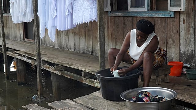 Nigerians displaced by conflict call for 'change' ahead of 2027 polls