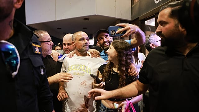 Pix of the Day, 1 October, 2026 - Across the world