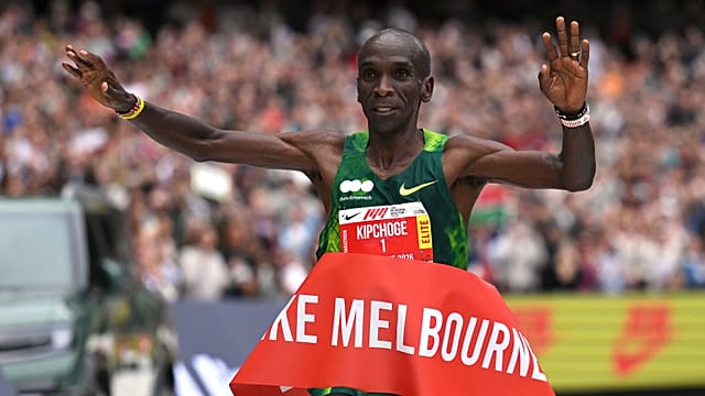 Arrêt sur images du 12 octobre 2026 : Kipchoge remporte le marathon de Melbourne