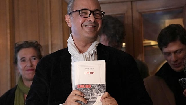 French publisher returns to Algiers book fair after two-year ban