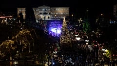 Ήθη και έθιμα των Χριστουγέννων και της Πρωτοχρονιάς στην Ελλάδα