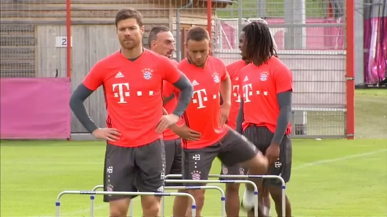La Fiscalía pide cinco años de prisión para Xabi Alonso