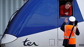 France's rolling railway strikes: The 'cheminot' status explained