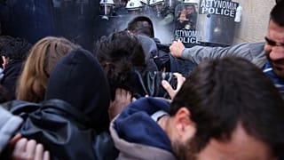 Χημικά σε διαδήλωση κατά των πλειστηριασμών στην Αθήνα