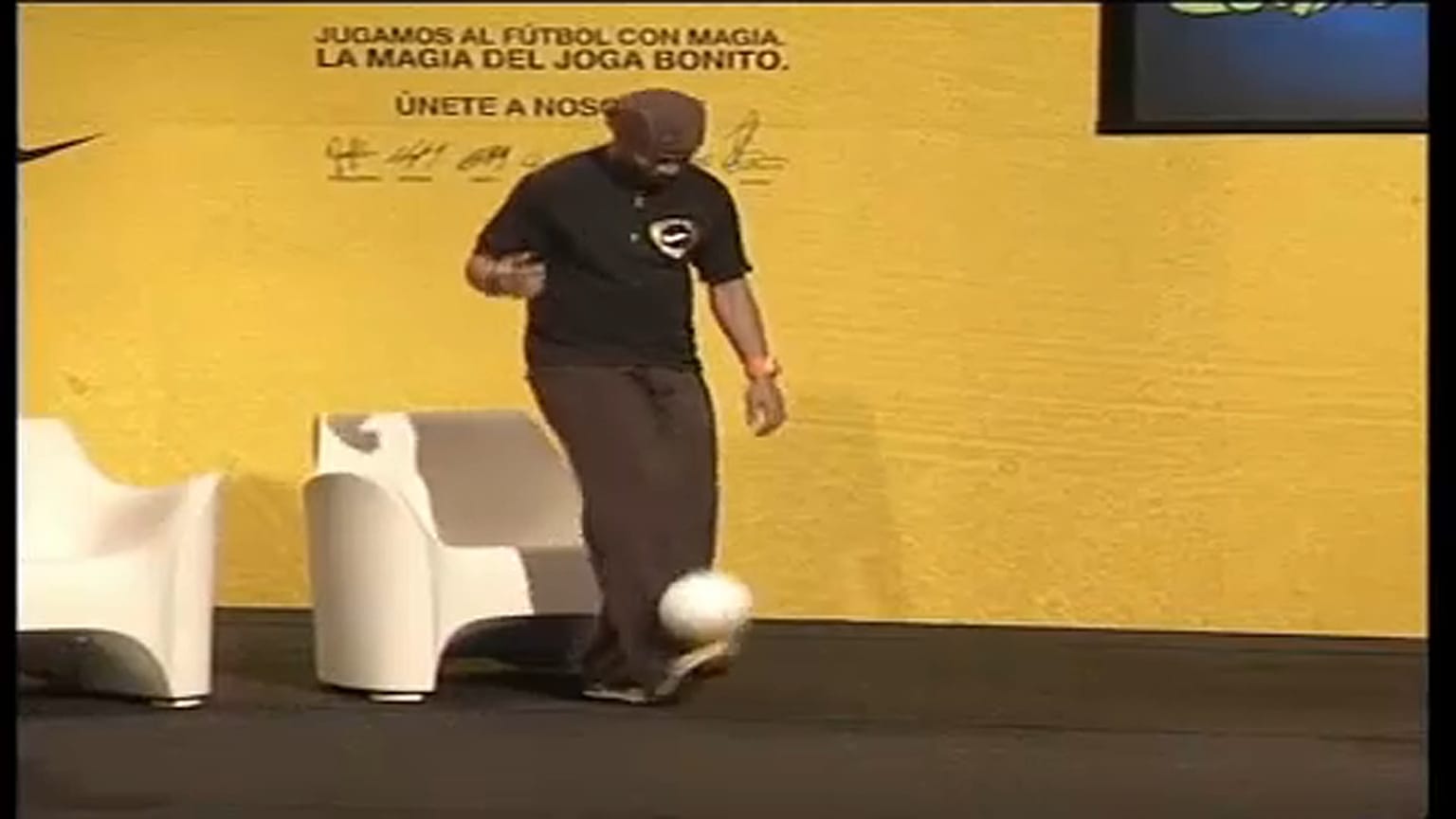 Ronaldinho a brazil parlamentbe vágyik