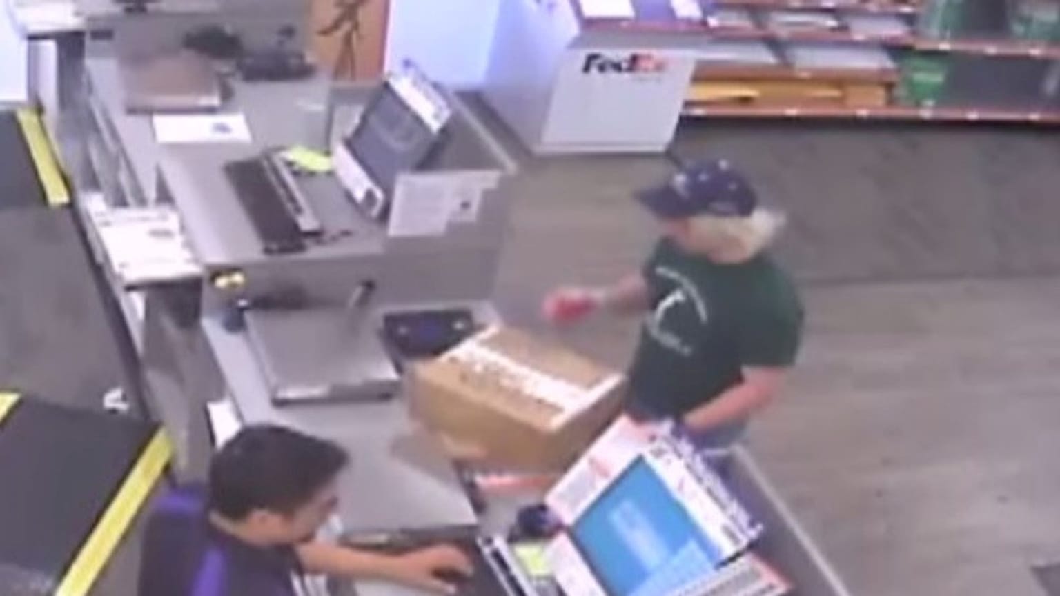 Videóra vette vallomását az austin-i robbantó, mielőtt felrobbantotta magát