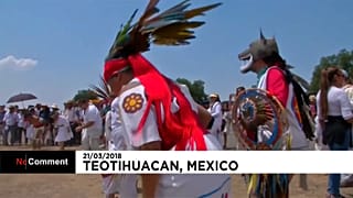 No início da primavera no México, fazem-se saudações ao sol