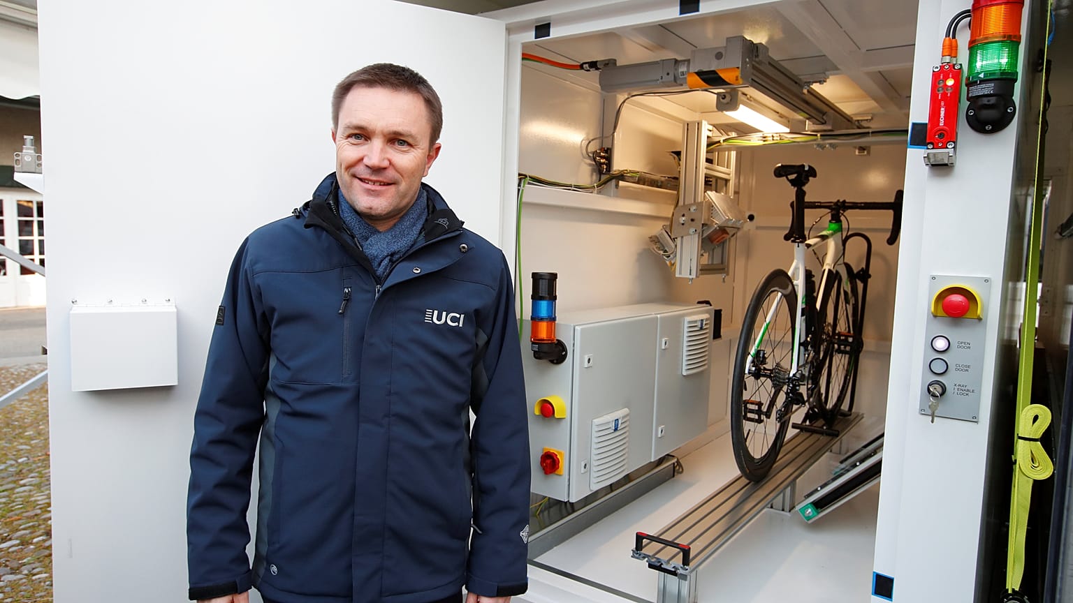 Raio-X para combater fraude mecânica no ciclismo
