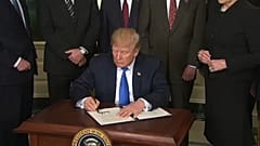 Trump kereskedelmi háborút kezdett Kínával