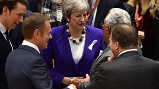 Тереза Мэй предупредила ЕС о "российской угрозе"