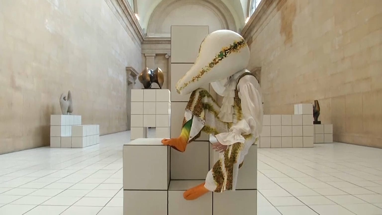 Des sculptures vivantes... au milieu des sculptures