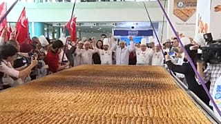 Μπακλαβάς για... ρεκόρ!