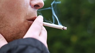 Regierung kippt Rauchverbot: Österreich der "Aschenbecher" Europas