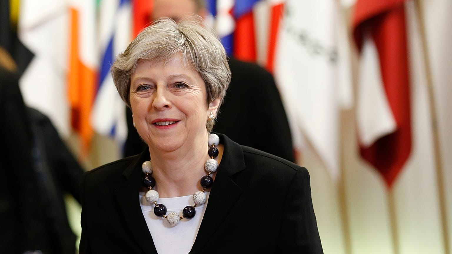 Theresa May welcomes EU’s Brexit transition offer