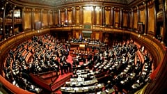 Su palazzo Madama, è strappo Lega-Fi. Berlusconi: "rotta alleanza"