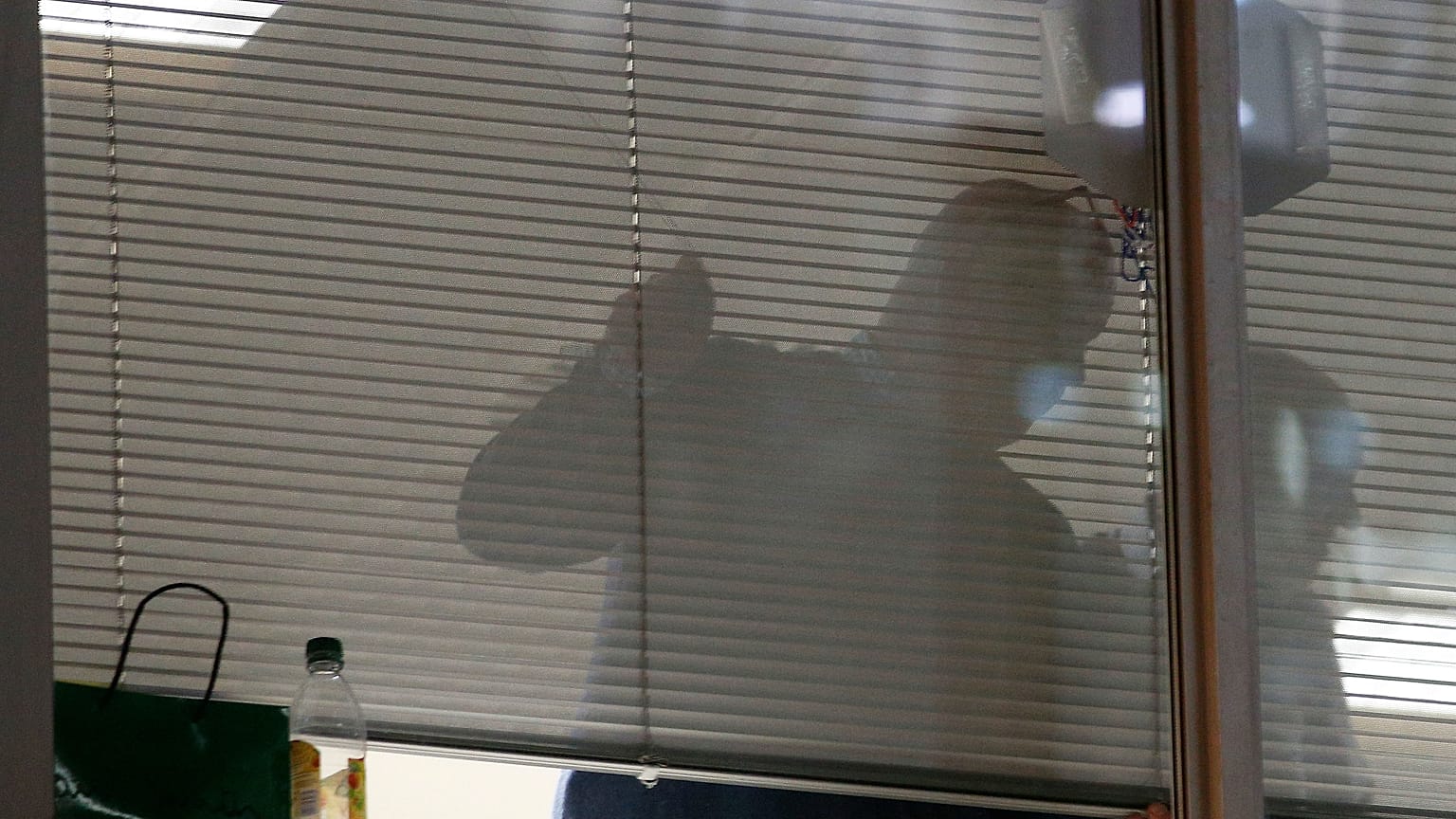 UK regulators search Cambridge Analytica offices following Facebook data scandal