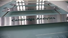 Cambridge Analytica: perquisita la sede