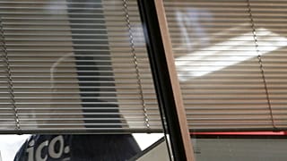 Londra'da Cambridge Analytica'ya baskın