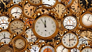 تغییر ساعتها در اروپا؛ استدلال مخالفان و موافقان چیست؟