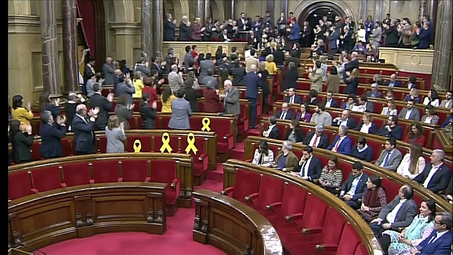 Torrent suspende el pleno de investidura tras el encarcelamiento de Turull