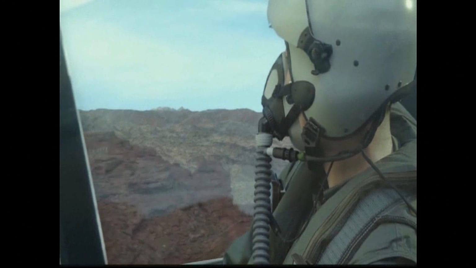 Im Video: China präsentiert neuen Kampfjet im Einsatz