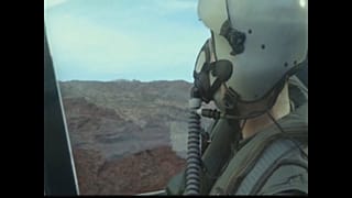 Im Video: China präsentiert neuen Kampfjet im Einsatz