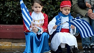25η Μαρτίου: Στρατιωτική παρέλαση στην Αθήνα - Μήνυμα Τσίπρα από τα Ψαρά