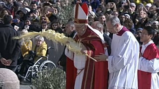 Il Papa ai giovani "Gridate prima che gridino le pietre"