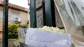 Γαλλία: «Ύστατο χαίρε» στον ήρωα αστυνομικό