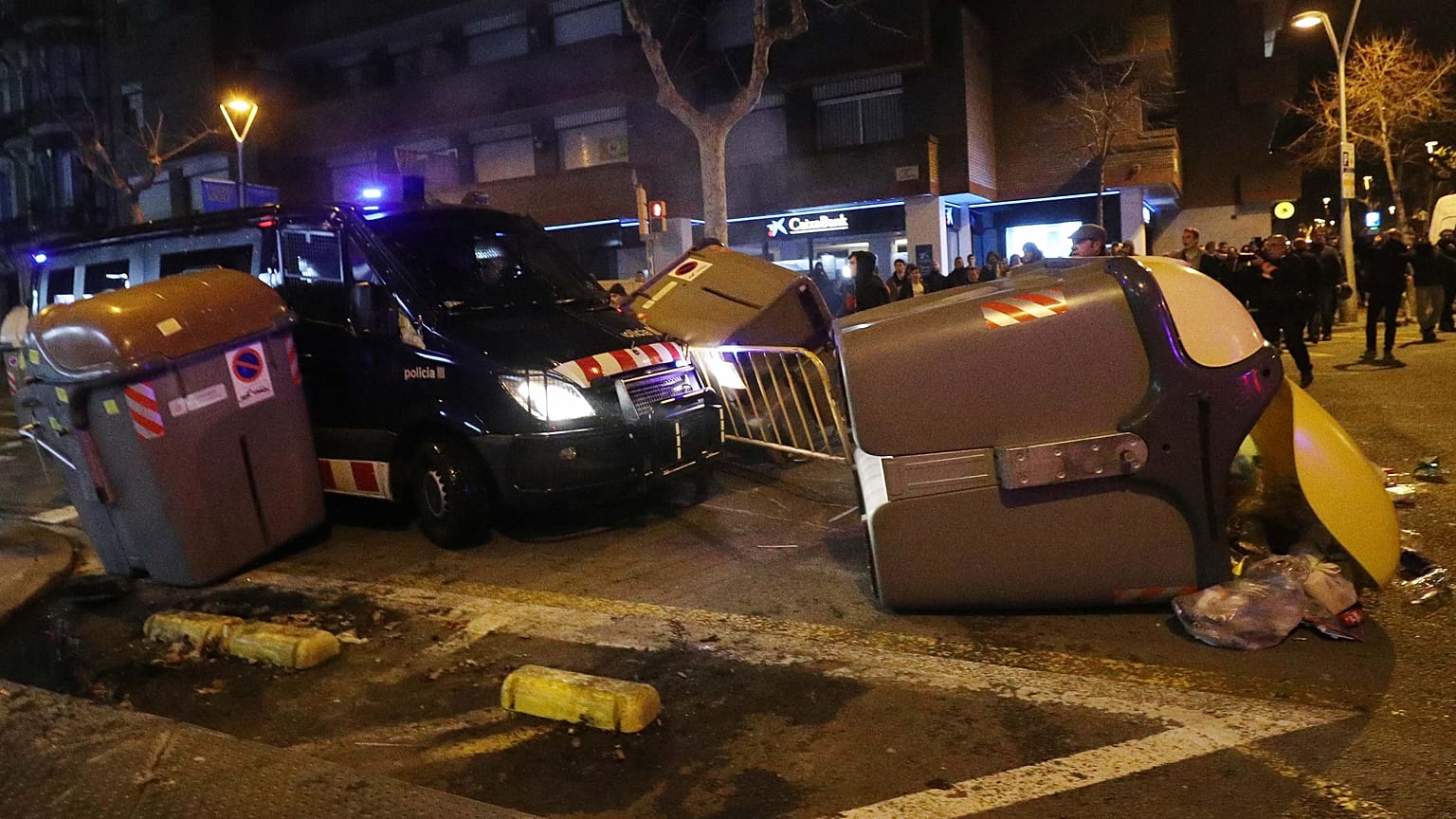 Tüntetés és dulakodás Barcelonában
