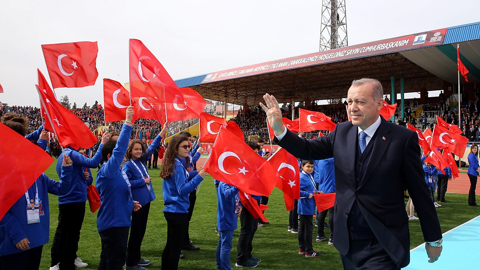 إردوغان يعلن بدء عملية عسكرية في العراق ..  وبغداد ترد