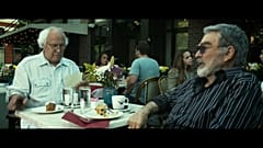 Chevy Chase acompanha Reynolds neste regresso ao grande ecrã
