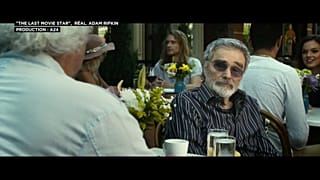 Burt Reynolds se joue des gloires déchues
