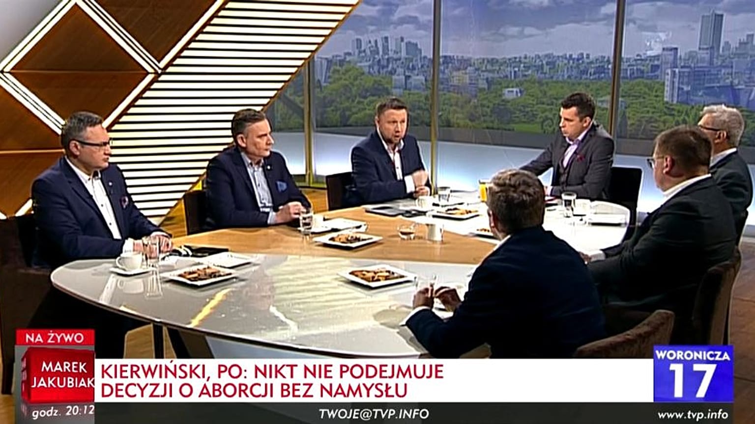Polonia, sulla TV pubblica si discute di aborto... ma solo tra uomini